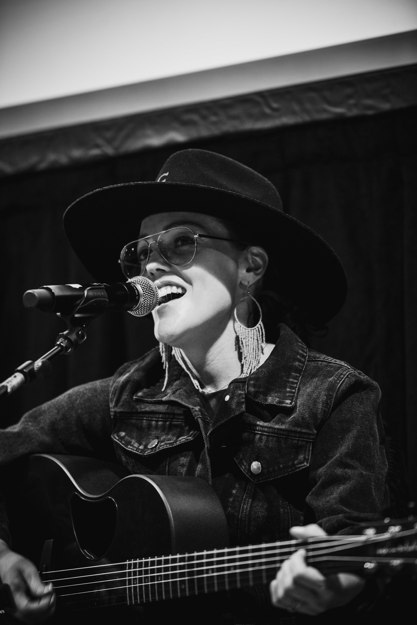 Artists & Shows